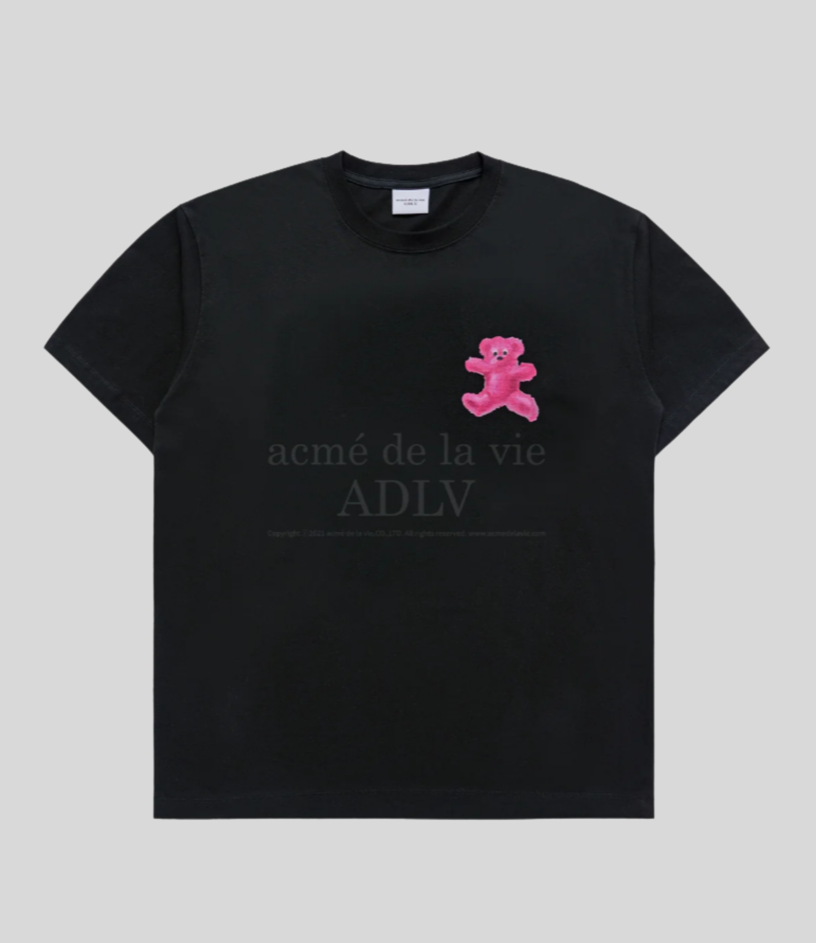 ADLV - Crayon Three Bear Artwork Short Sleeve T-Shirt - Image 4