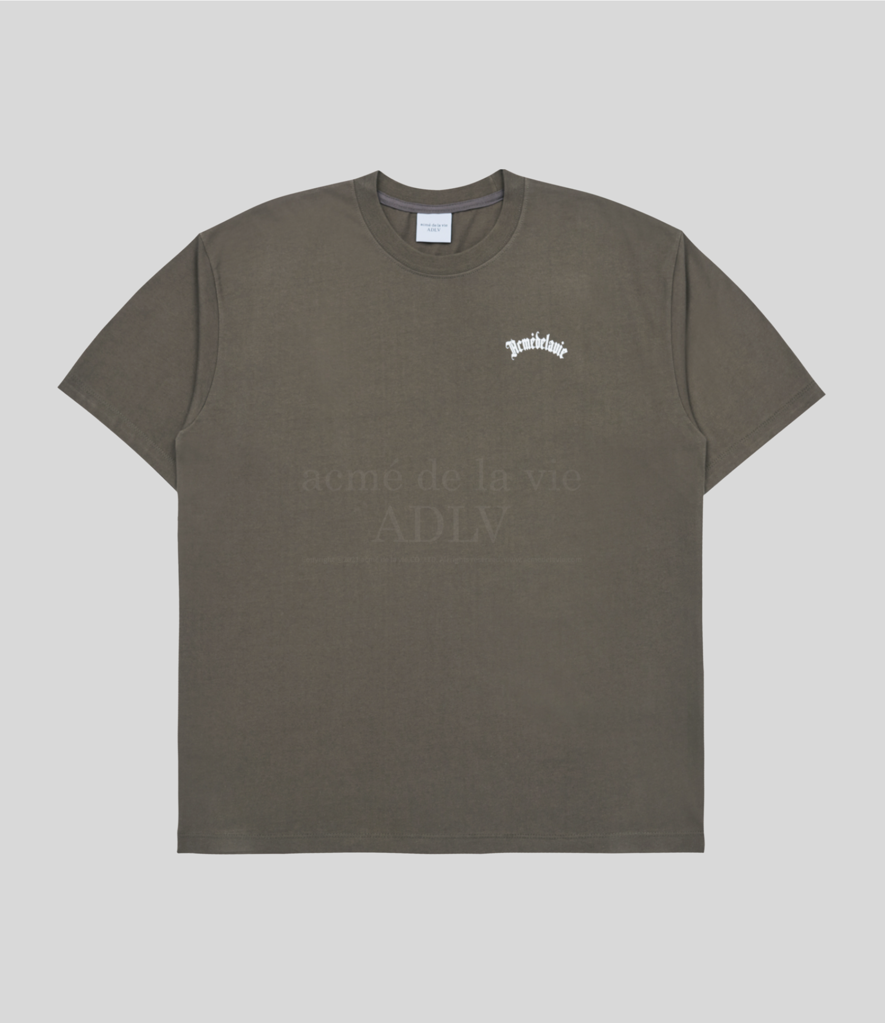 ADLV - Gold Chain Bear Doll Short Sleeve T-Shirt - Image 6