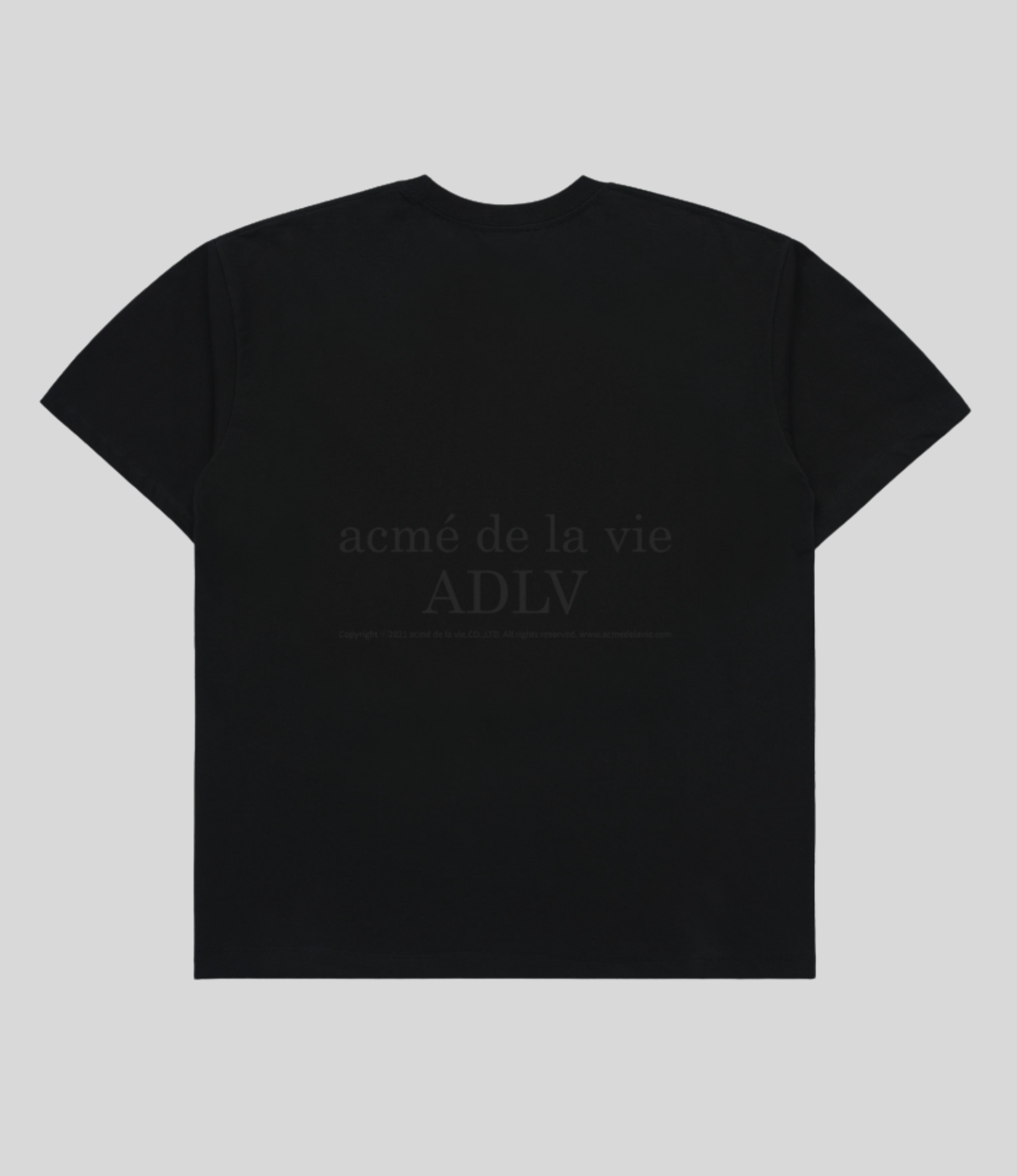 ADLV - PHO STORY X ADLV - Serving Bear Short Sleeve T-Shirt - Image 3