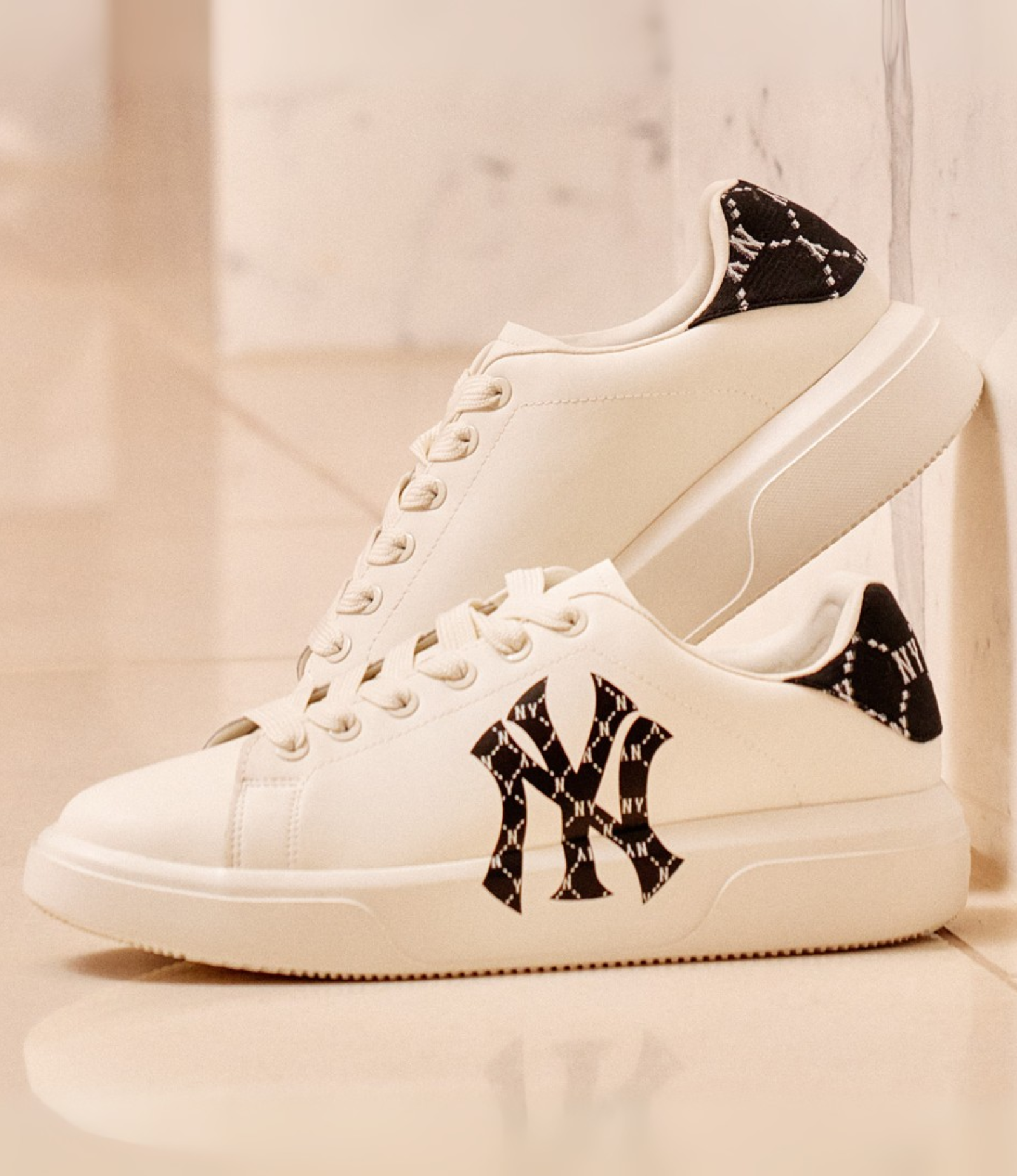 MLB - Chunky Classic Heel Dia Mono - Image 2